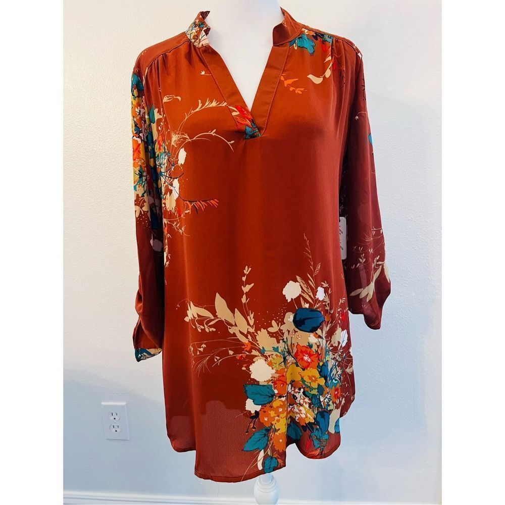 New Boutique Liberty Love Burnt Orange Floral Roll Sleeve Blouse size Medium